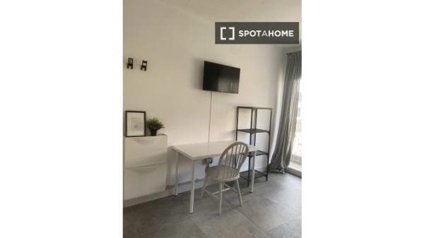 Habitación en piso compartido en Santa Cruz de Tenerife photo 1
