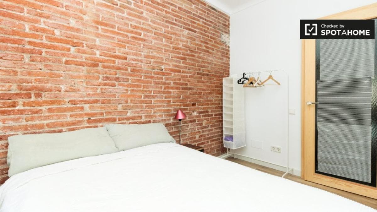 Properties for sale and rent in Spain photo 3