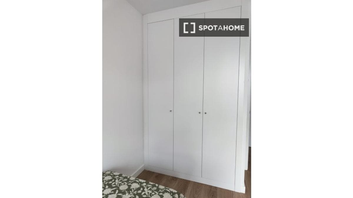 Propiedades en venta y alquiler en España photo 3