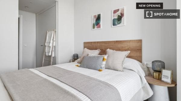 Apartment for rent in Calle José Antonio Rebolledo y Palma , Madrid photo 1
