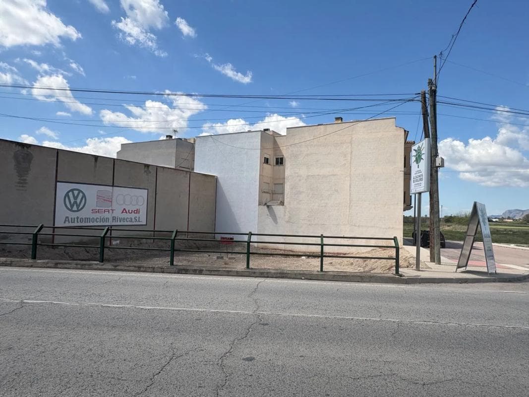 Terreno en venta en Dolores, Alicante photo 2