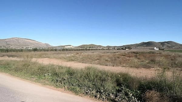 Terreno en Hondón de las Nieves thumbnail 1