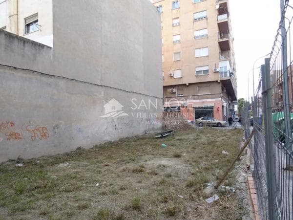 Terreno en Barrio La Serranica - Sagrado Corazón thumbnail 1