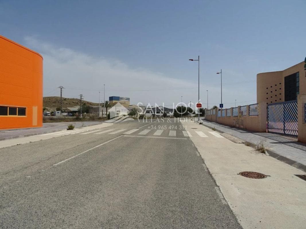 Terreno en venta en Aspe, Alicante photo 4