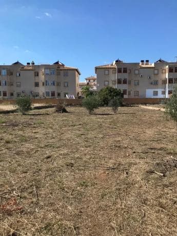 Terreno en calle Carlos Torres, 24 thumbnail 2