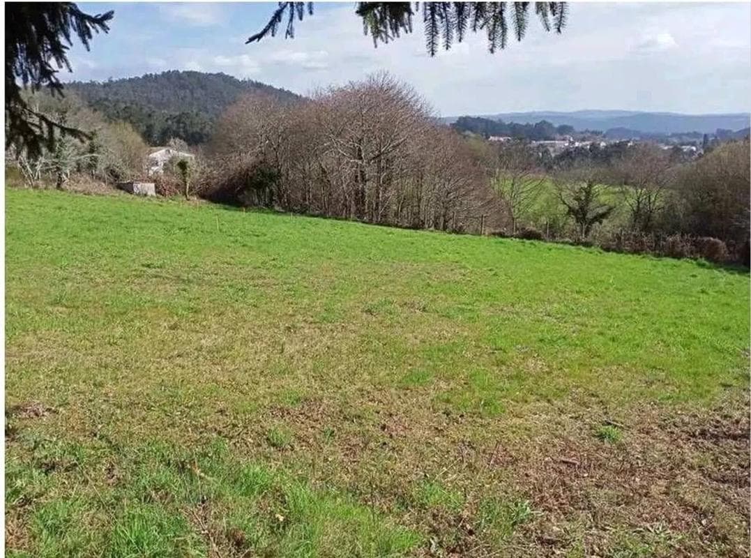 Terreno en venta en Brion, A Coruña photo 4