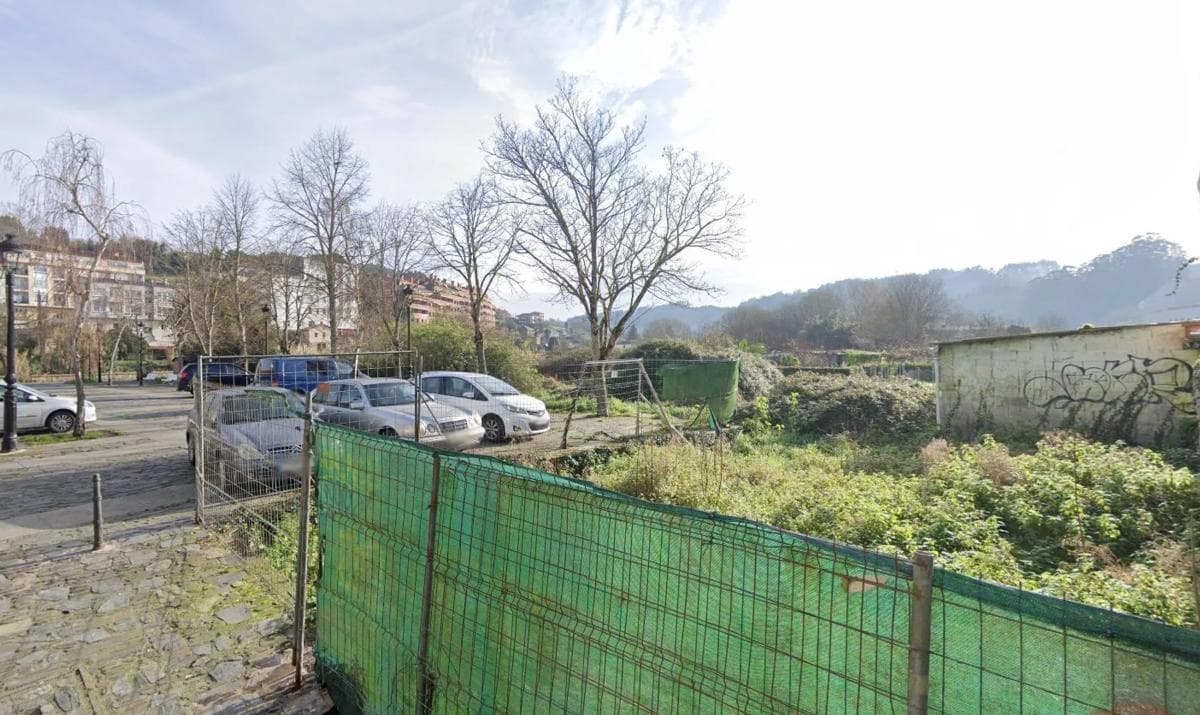 Terreno en venta en Betanzos, A Coruña photo 2