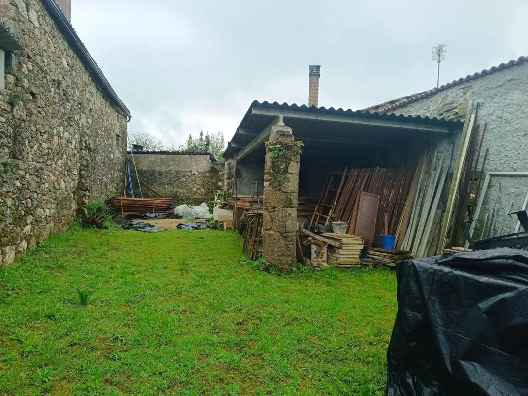 Terreno en venta en Vedra, A Coruña photo 2