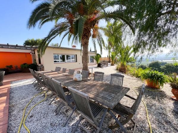 Chalet independiente en venta en Bonalba-Cotoveta, Mutxamel thumbnail 2