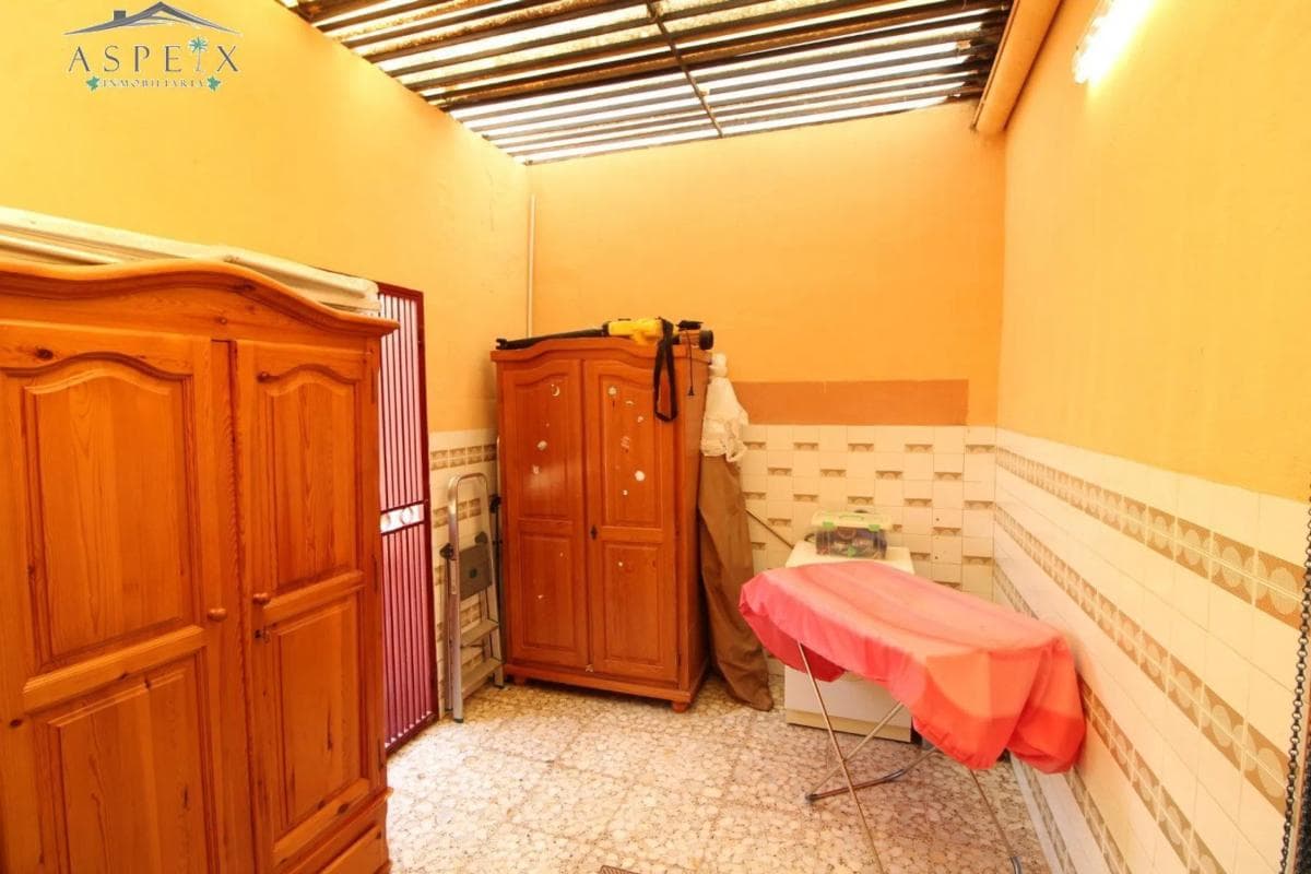 Propiedades en venta y alquiler en España photo 4