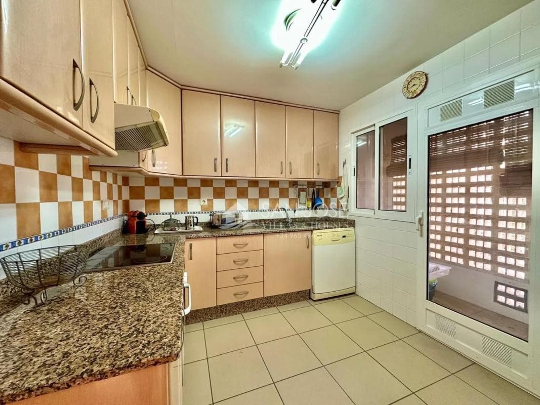 Sale of apartment in Playa Muchavista, El Campello
photo 4