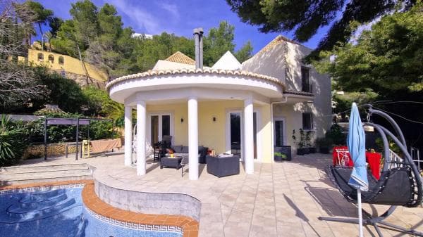 Casa independiente en calle Xop thumbnail 1