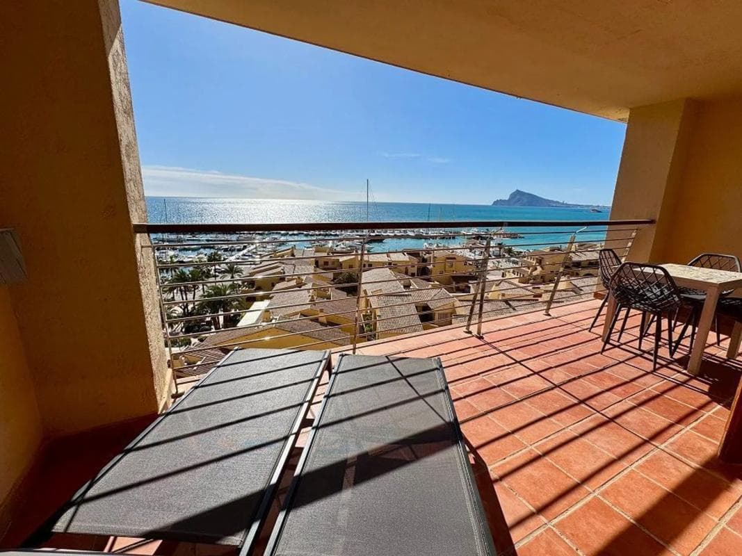 Venta de piso en Zona de Mascarat, Altea
photo 3