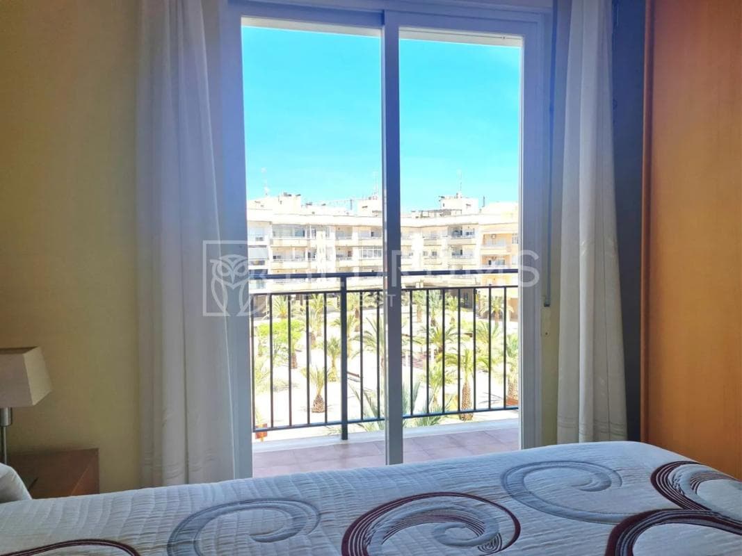Venta de piso en Paseo d'Atzavares, Elche / Elx
photo 4