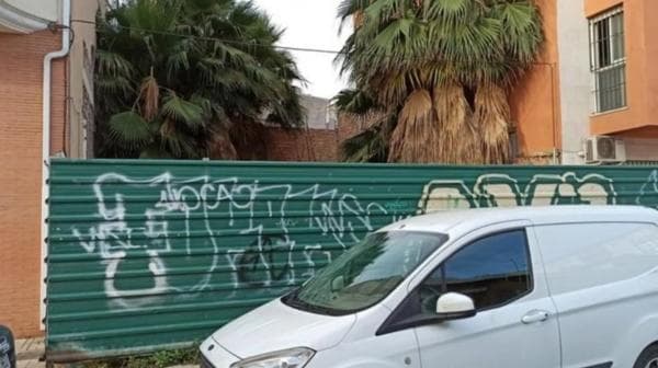 Terreno en calle Segismundo Moret, 31 thumbnail 2