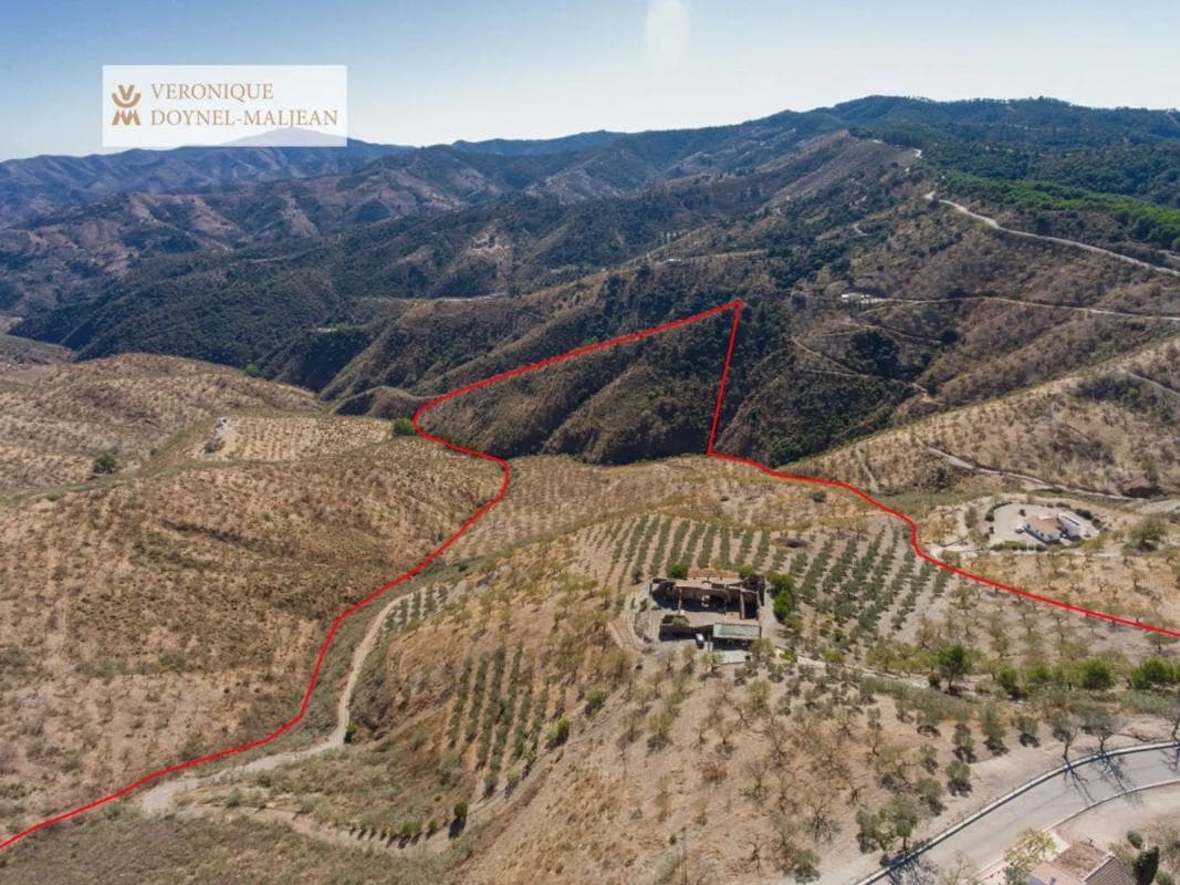Terreno en venta en Colmenar, Malaga photo 3
