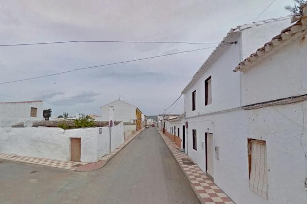 Terreno en calle Sierra de la Camorra thumbnail 2