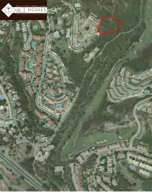 Terreno en venta en Marbella, Malaga photo 3