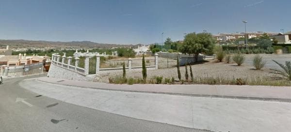 Terreno en Barrio Campanillas thumbnail 1