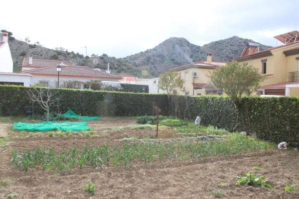 Terreno en calle Andalucía thumbnail 1