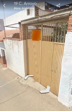 Terreno en calle Arroyo, 19 photo