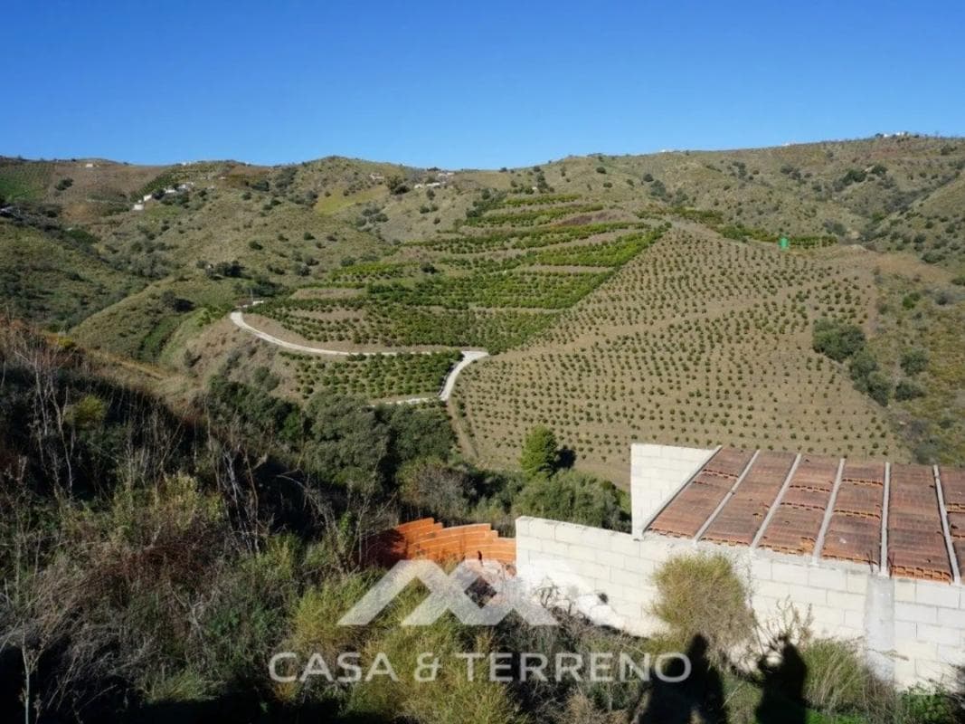 Terreno en venta en Iznate, Malaga photo 2