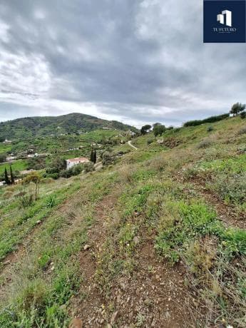 Terreno en Torrox Pueblo thumbnail 1