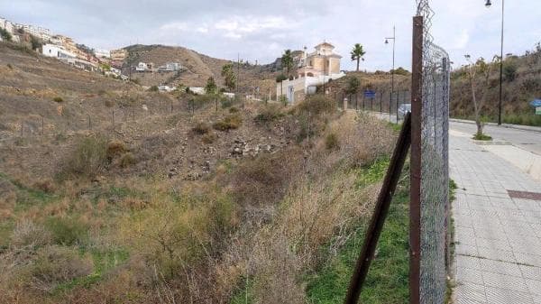 Terreno en calle Molino del Agua thumbnail 2