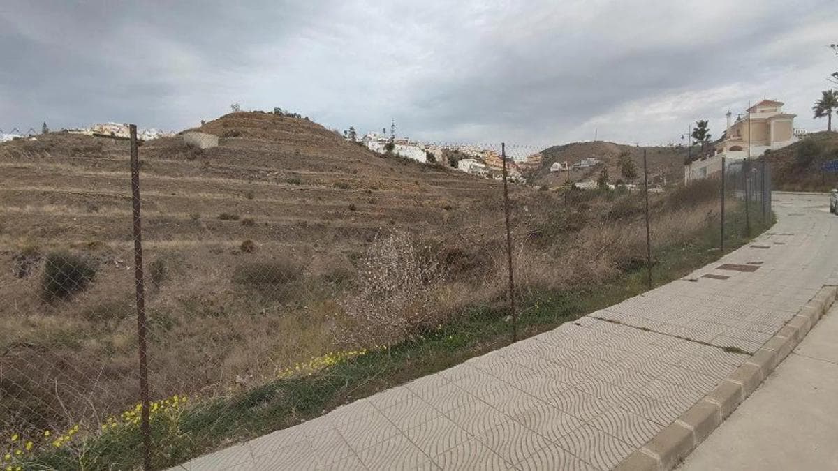 Terreno en venta en Torrox, Malaga photo 4