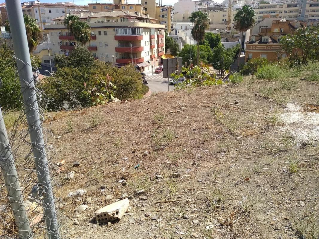 Terreno en venta en Coin, Malaga photo 2
