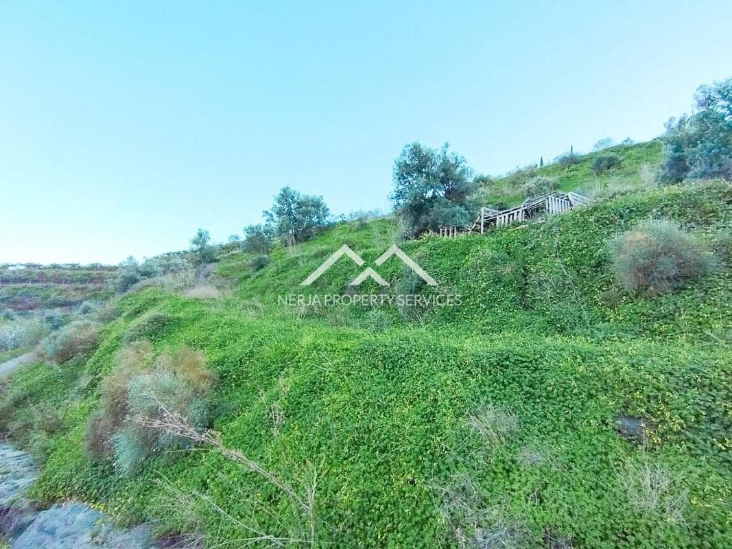 Terreno en venta en Torrox, Malaga photo 2