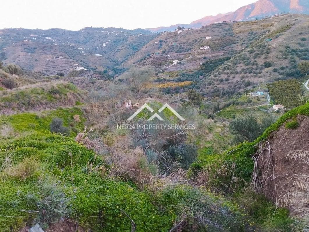 Terreno en venta en Torrox, Malaga photo 4