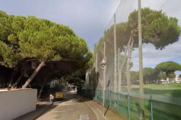 Terreno en calle Enebro, 3 photo 1