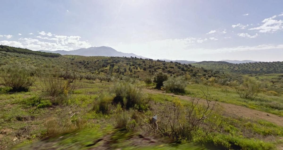 Terreno en venta en Viñuela, Malaga photo 2