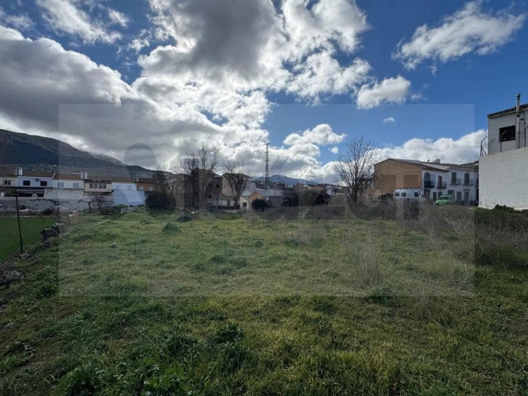 Terreno en venta en Villanueva del Trabuco, Malaga photo 4