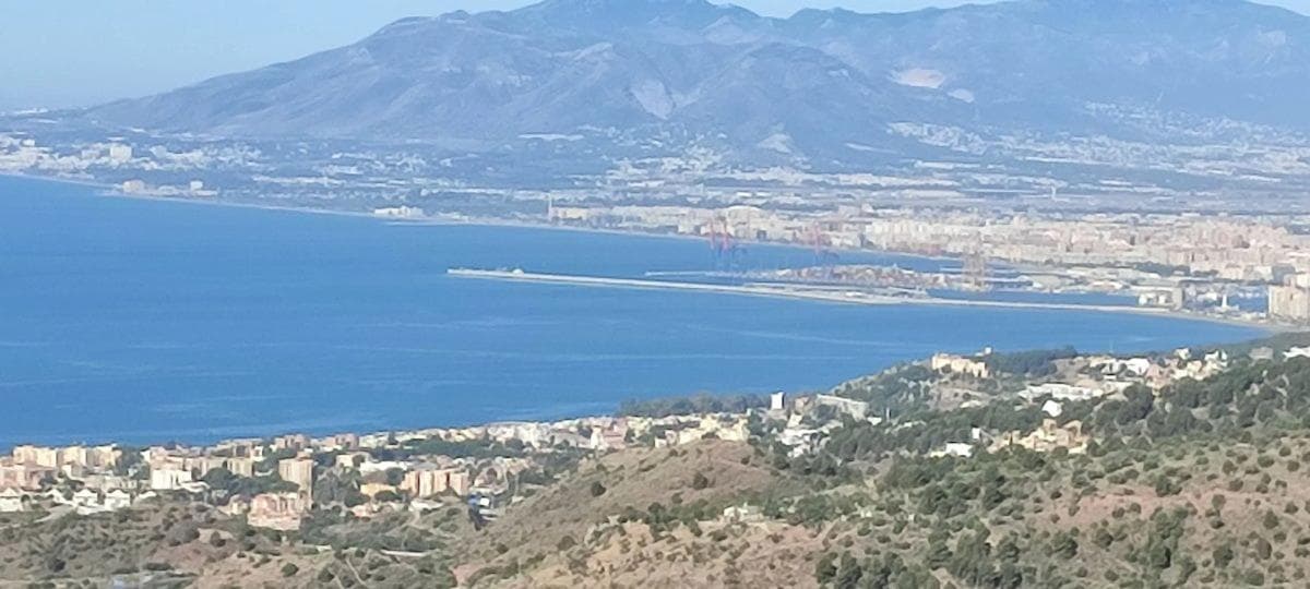 Działka na sprzedaż w Málaga, Malaga photo 2