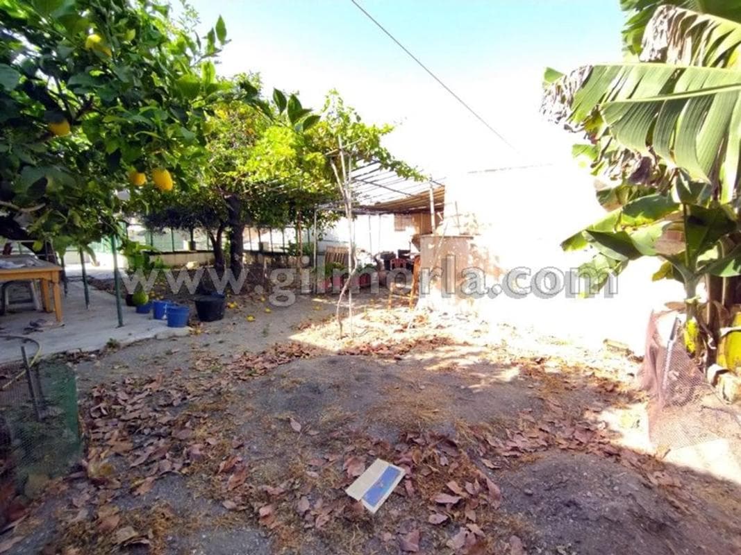 Terreno en venta en Vélez-Malaga, Malaga photo 2