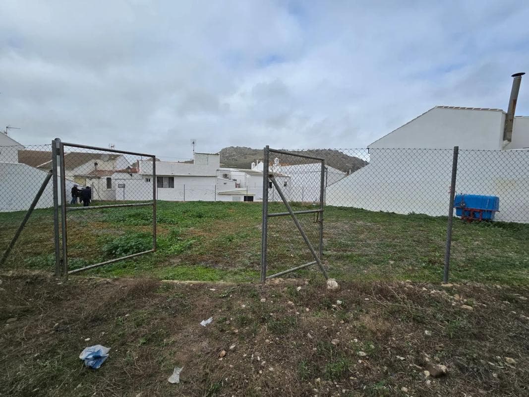 Terreno en venta en Cuevas del Becerro, Malaga photo 3