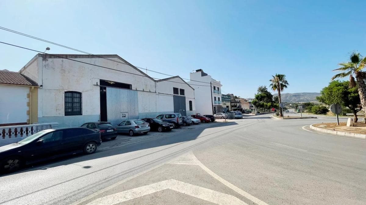 Terreno en venta en Alora, Malaga photo 3