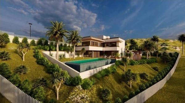 Terreno en Barrio Elviria photo 1