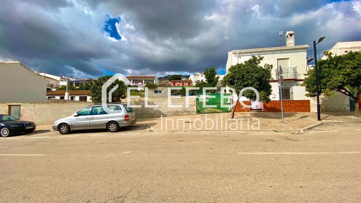 Terreno en venta en Villanueva de la Concepcion, Malaga photo 4