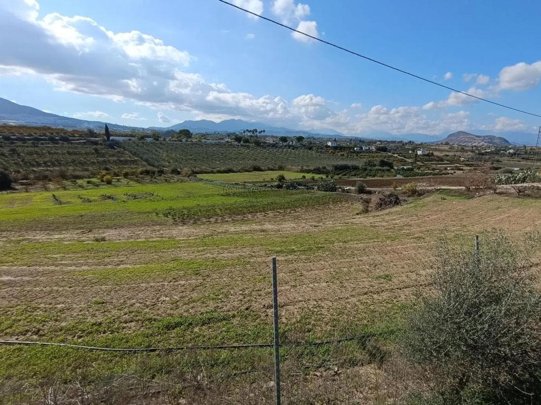 Terreno en venta en Alhaurín el Grande, Malaga photo 5