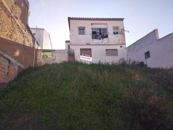 Terreno en calle Sevílla photo 1