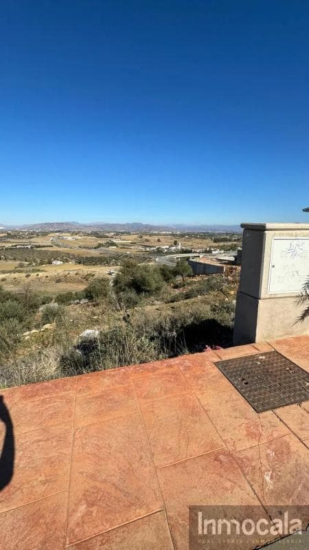 Terreno en venta en Coin, Malaga photo 2