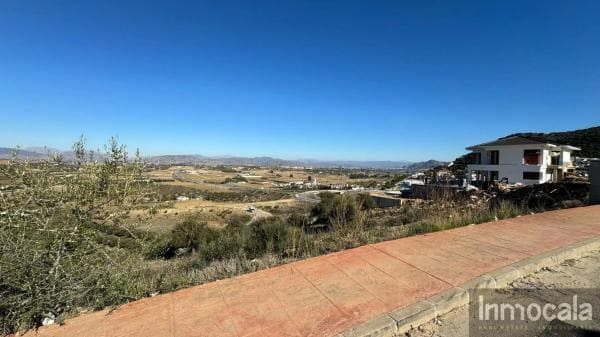 Terreno en calle Hebe s/n thumbnail 2