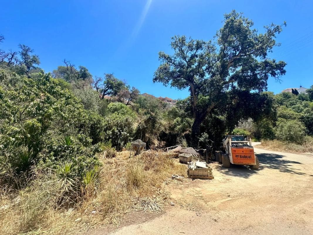 Terreno en venta en Marbella, Malaga photo 3