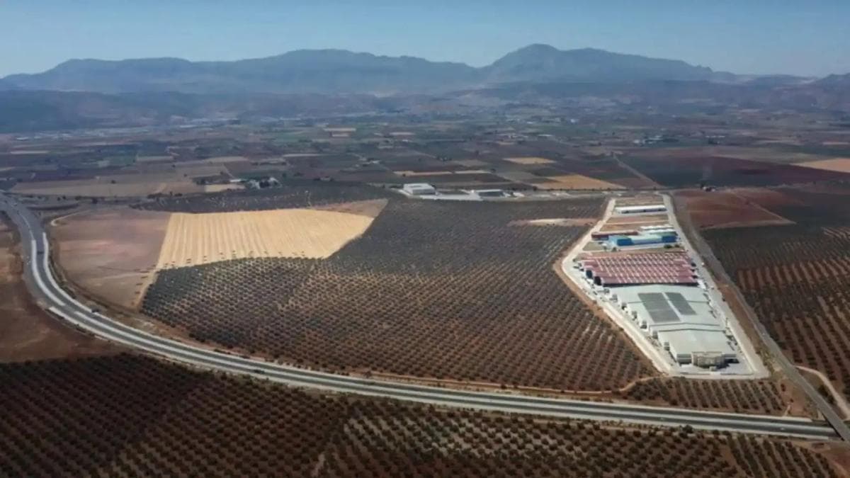 Terreno en venta en Antequera, Malaga photo 2