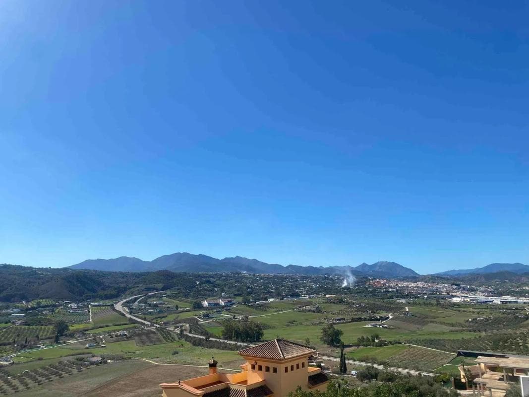 Terreno en venta en Coin, Malaga photo 5