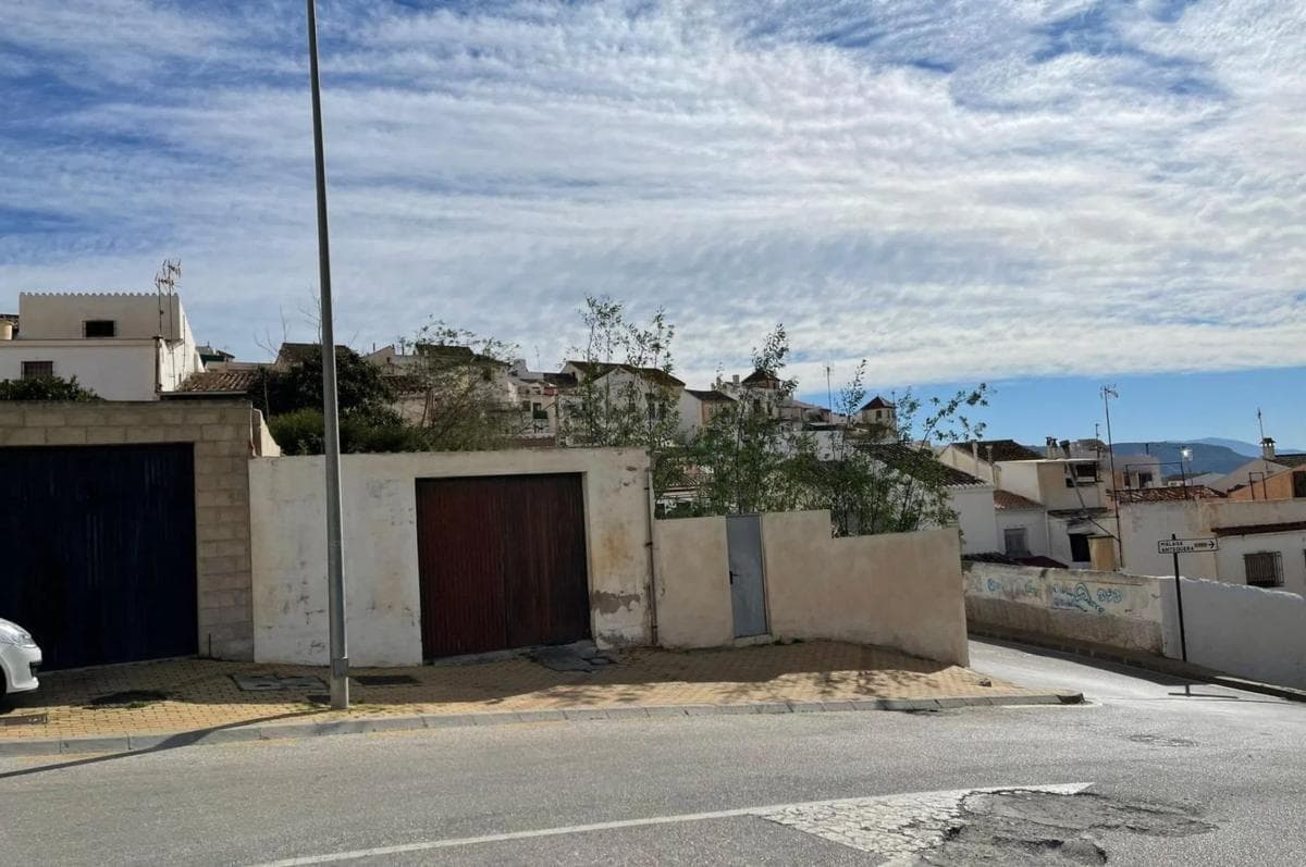 Terreno en venta en Alora, Malaga photo 4
