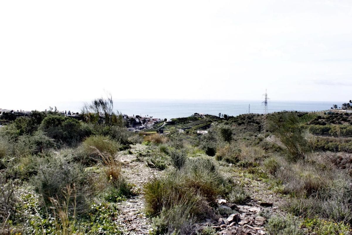 Terreno en venta en Benajarafe, Malaga photo 3